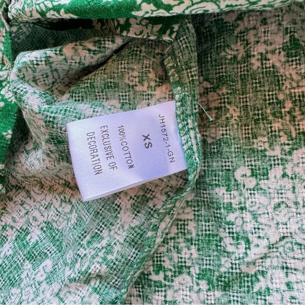 THML Women’s Anegada Embroidered Puff Short Sleeve Blouse Green Pink Size XS Top - Picture 6 of 8